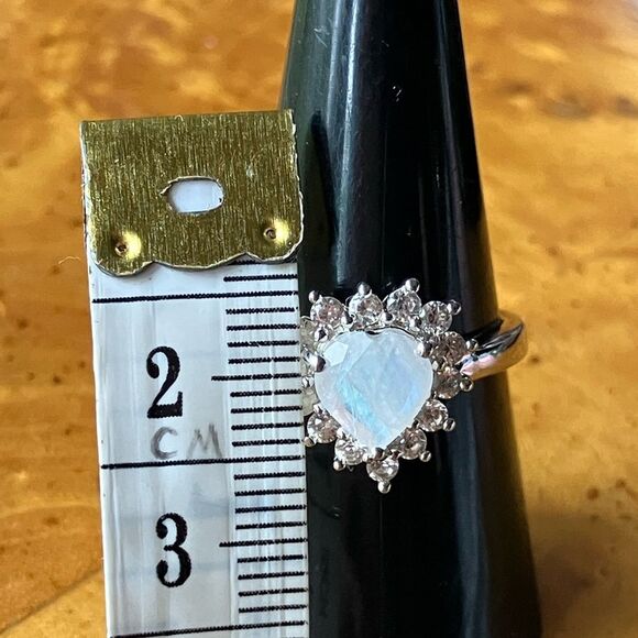 Natural Rainbow Moonstone Sterling Silver Heart Ring Size 8.75 - Picture 8 of 10